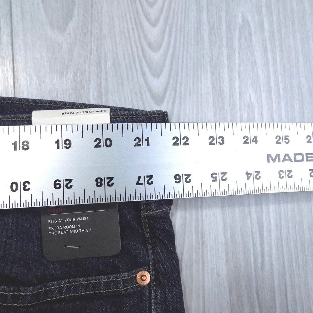 Levi's 541 Athletic Taper Jeans Mens 42x30 Dark Wash Blue Stretch NEW